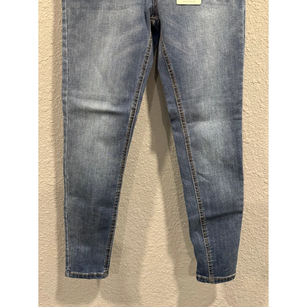 Vibe Style Sexy Curve Skinny Mid Rise Jeans NWT, Sz 7